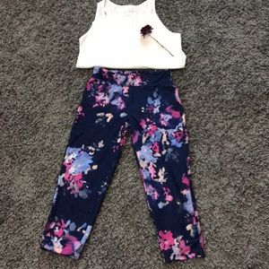 Girls gap fit capri yoga pant size XL (12)